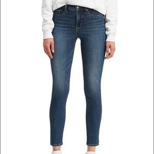 Levi’s 311 Shaping Skinny Jeans - Size 29